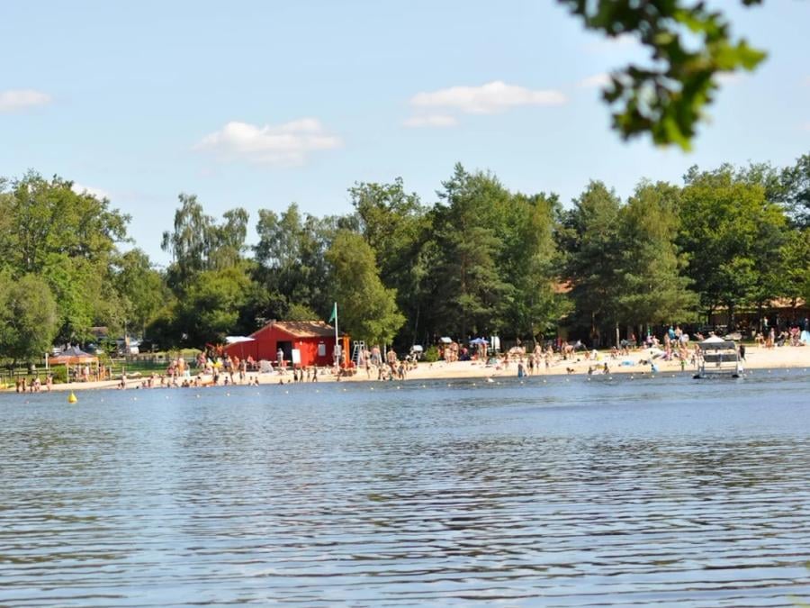 Camping du Grand Etang de Saint-Estèphe 2* - photo 1