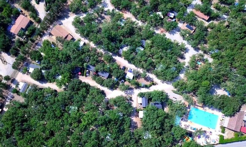 Camping Le Domaine des Chênes Blancs 3* - photo 1