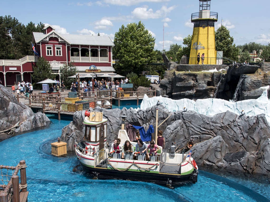 Hébergement et billets d'entrée à Europa Park pour 2 jours - photo 1